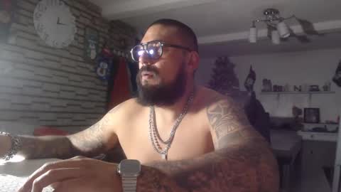 edgarram83 online show from November 20, 6:12 am