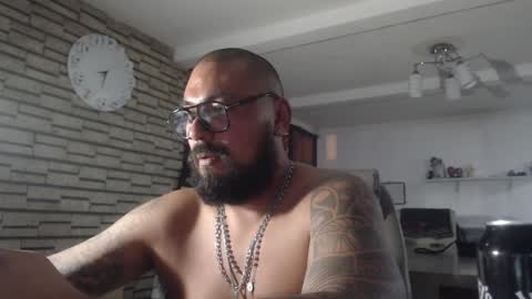 edgarram83 online show from September 26, 2:30 am