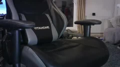 edged biker online show from December 22, 12:50 am