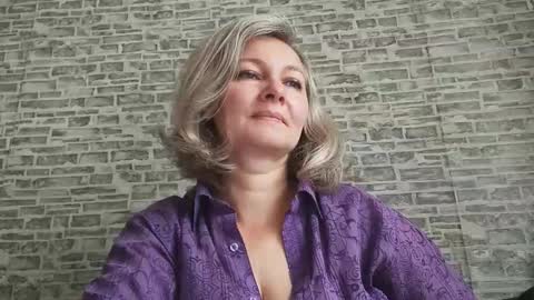 Snapshot of edithmanning chatting on September 26, 5:26 am edithmanning online show from September 26, 5:26 am
