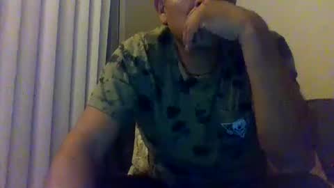 eduardo0084 online show from December 5, 8:49 am