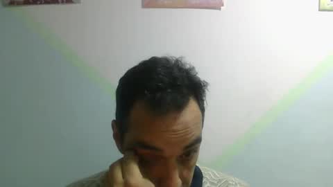carlos sanchez online show from May 19, 2:29 am