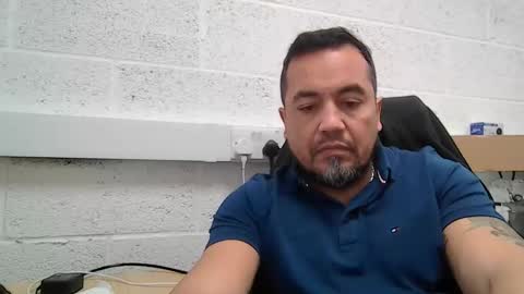 EdM online show from February 20, 9:44 am