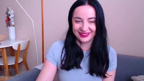 Effy online show from December 24, 9:39 am