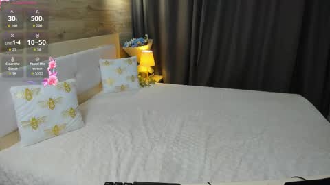 Effy online show from September 13, 7:11 am