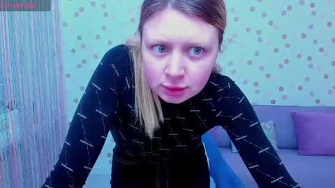 Effy online show from February 17, 6:09 am