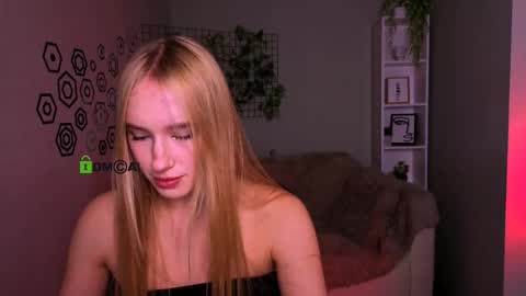 effysosweet online show from January 11, 10:54 am