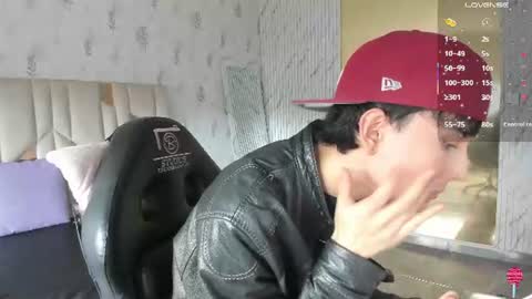 eidan_tay online show from June 12, 7:24 pm