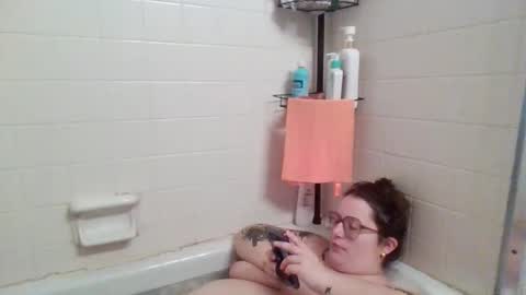 eilidh 3 online show from December 22, 9:54 pm