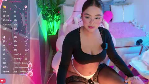 eimy__2 online show from March 17, 7:35 am