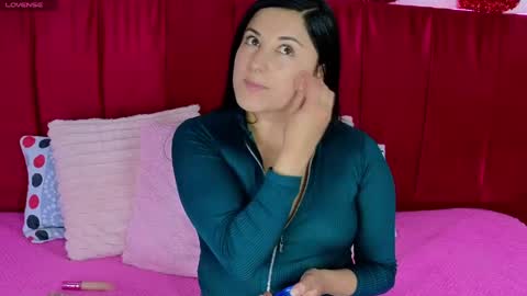 eimy__cute online show from April 2, 7:21 pm