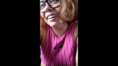 eimy_saenzz online show from February 14, 7:27 pm