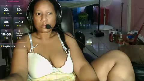 Eirondra Valeen online show from June 28, 3:46 am