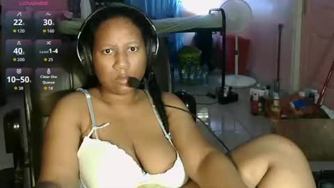 Eirondra Valeen online show from July 1, 7:06 am