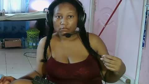 Eirondra Valeen online show from July 23, 1:41 pm
