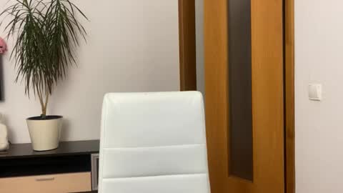 Eitan online show from January 20, 9:24 am