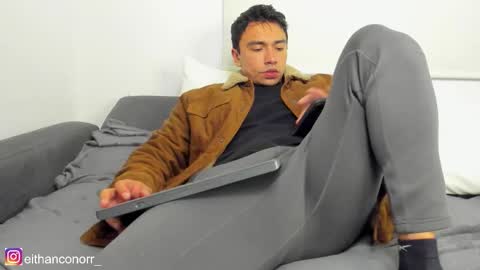 EITHAN CONOR online show from February 15, 2:58 am