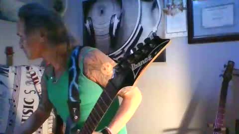 ThongLover6869 online show from April 16, 4:23 am