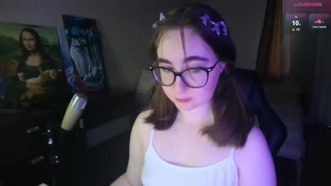 If you like it when I meow give me a thumbs up online show from February 27, 8:46 am