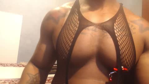 el_vecino_m online show from November 25, 5:28 am