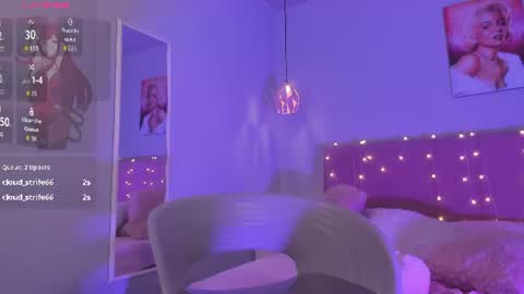 Ela online show from June 19, 8:04 pm