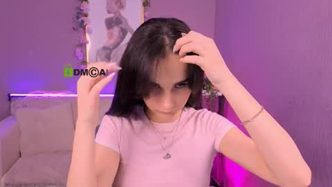 elani online show from March 10, 1:59 pm