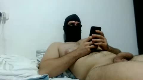 elchicomalo online show from July 1, 3:59 am