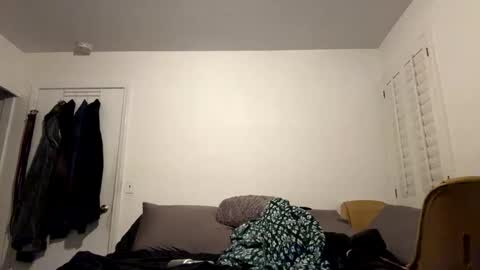 Snapshot of elckdog chatting on October 4, 3:59 am elckdog online show from October 4, 3:59 am