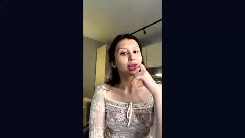Alice online show from July 3, 3:17 pm