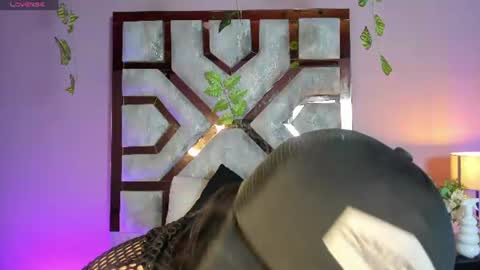 electra_gosselin online show from June 20, 2:07 am