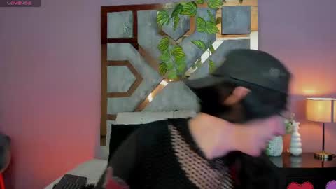 electra_gosselin online show from August 4, 12:39 am