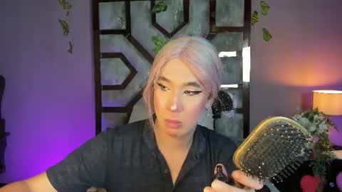 electra_gosselin online show from June 11, 2:11 am