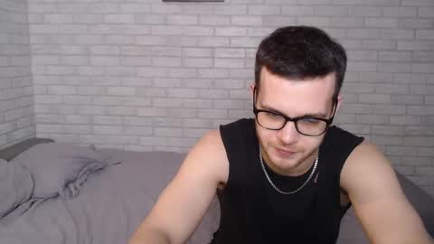 Snapshot of electric_smile chatting on February 25, 2:58 pm Alex online show from February 25, 2:58 pm