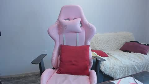 eleganc3 online show from February 13, 6:06 am