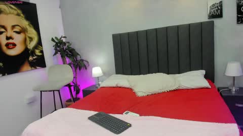 Elektra Payton online show from April 6, 3:15 am