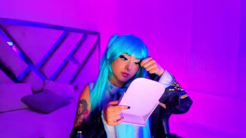 elena_tylor online show from July 19, 9:50 pm