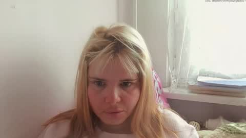 Elena online show from May 5, 12:44 pm
