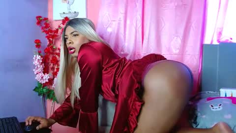 eletrabrowns online show from February 28, 7:56 pm