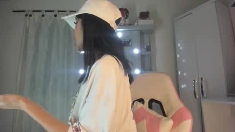 elettra_bennet online show from January 10, 1:11 am