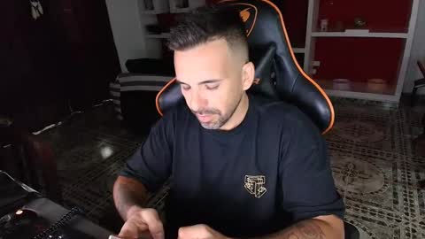 elfetas online show from January 12, 5:45 am