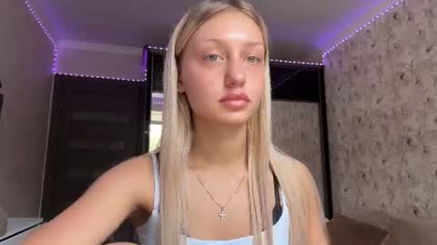 Kate online show from July 21, 1:13 pm