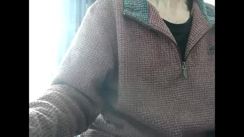 elfyonee online show from December 19, 10:02 am