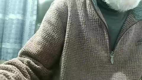 elfyonee online show from December 6, 6:00 pm