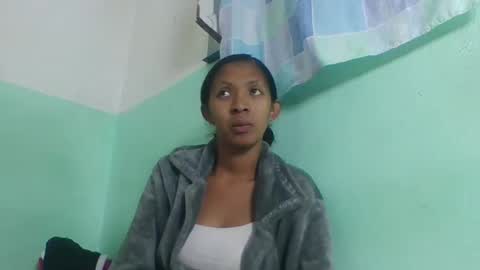 eliah193653 online show from December 18, 7:14 am