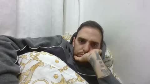 eli online show from December 3, 8:09 pm