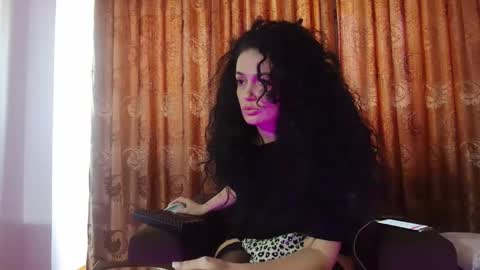 Snapshot of eliebullet chatting on October 20, 12:32 pm eliebullet online show from October 20, 12:32 pm