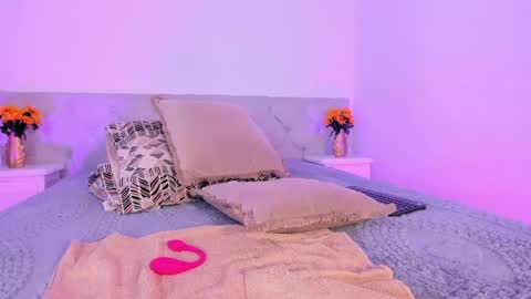 Eli  online show from April 17, 10:01 pm