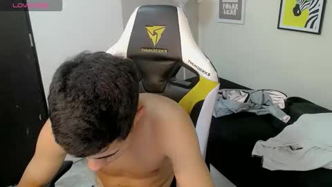 Snapshot of elii_797 chatting on October 2, 5:34 pm bby-santy online show from October 2, 5:34 pm