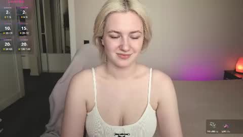 Elina online show from July 24, 10:56 am