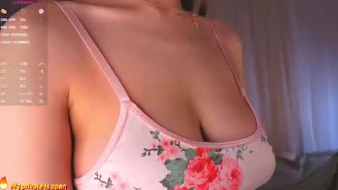 Elina online show from June 11, 1:05 am